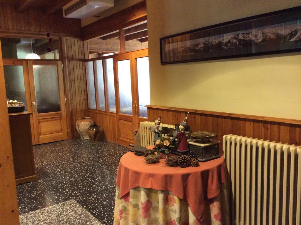 Ribera de Cardós Hotel La Ribera מראה חיצוני תמונה